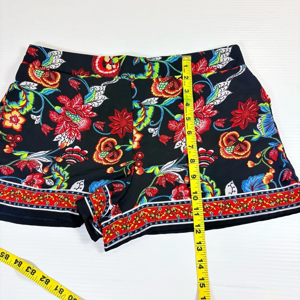 By & By Floral Boho Shorts Black Print Festival Summer Pull On Lightweight